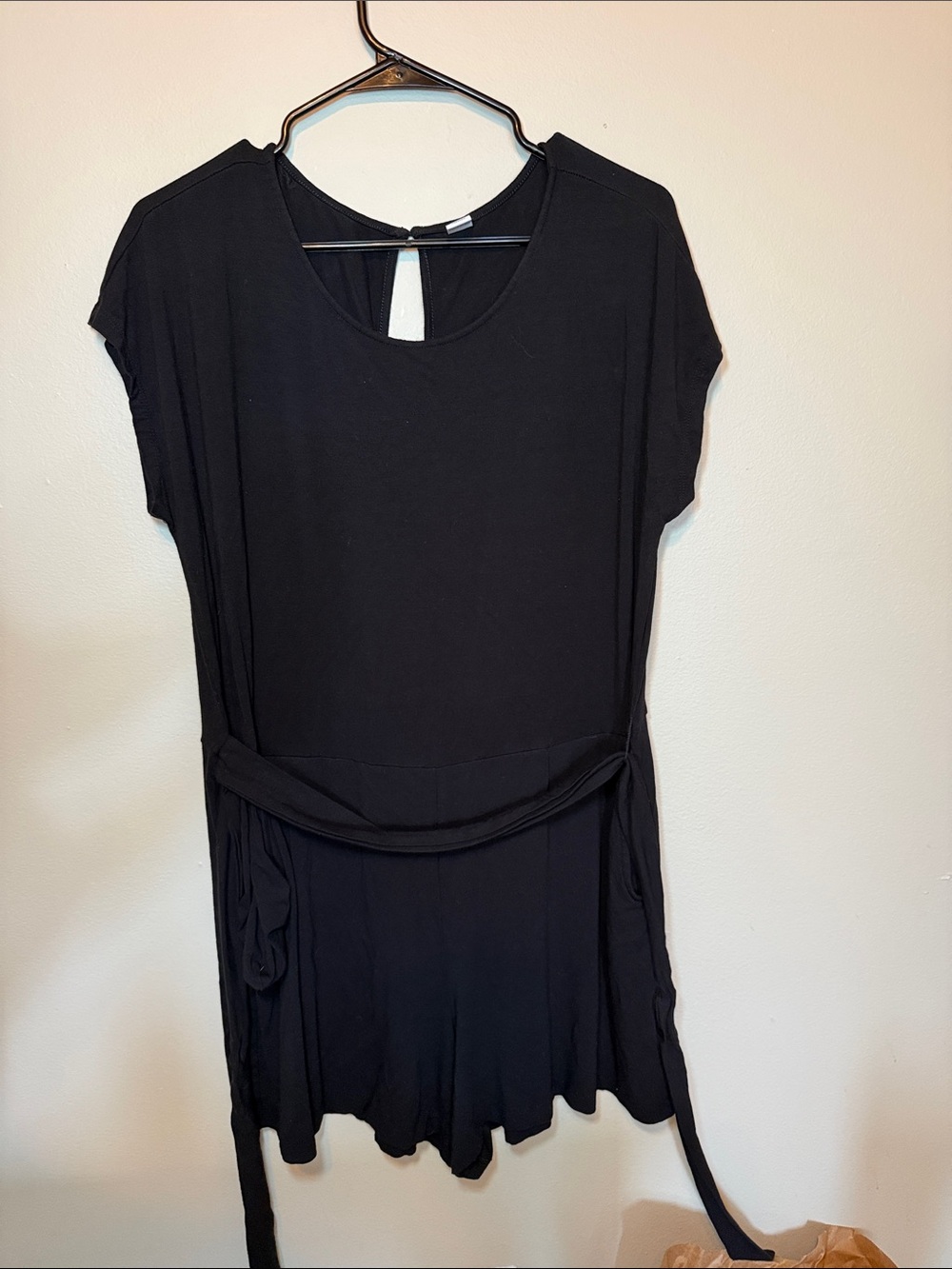 Old Navy Black Short Sleeve Tie-Waist Mini Dress